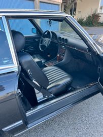 صورة مصغرة 30 لـ 1988 Mercedes-BENZ 300