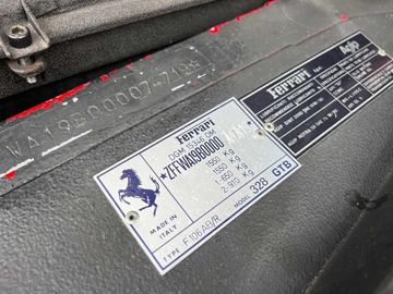 1987 Ferrari 208 — миниатюра 15