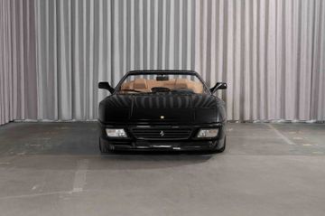 صورة مصغرة 2 لـ 1995 Ferrari 348