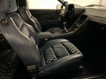 1981 Porsche 928 照片 10