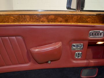 صورة مصغرة 19 لـ 1988 Bentley CONTINENTAL