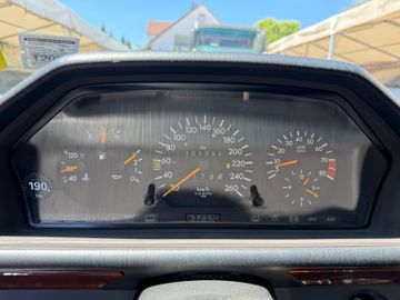 صورة مصغرة 16 لـ 1993 Mercedes-BENZ 300