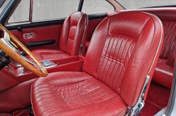 1966 Ferrari 330 缩略图 12