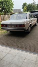 1980 Mercedes-BENZ 300 — миниатюра 11