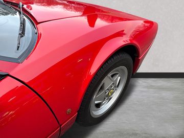 1989 Ferrari 328 照片 9