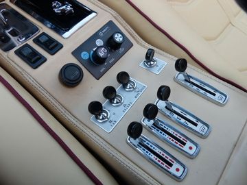 1982 Ferrari 308 缩略图 7
