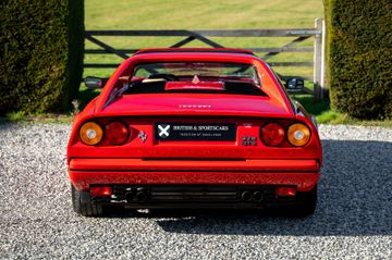 1988 Ferrari 328 照片 4