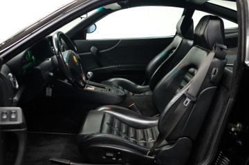 صورة مصغرة 13 لـ 1999 Ferrari 550