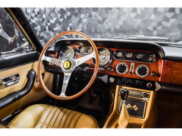 صورة مصغرة 13 لـ 1965 Ferrari 330