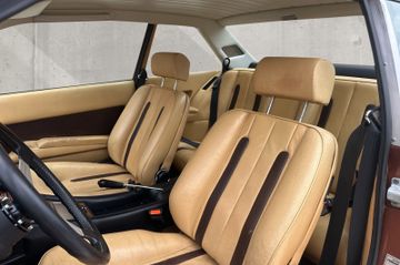 صورة مصغرة 12 لـ 1979 Ferrari 400