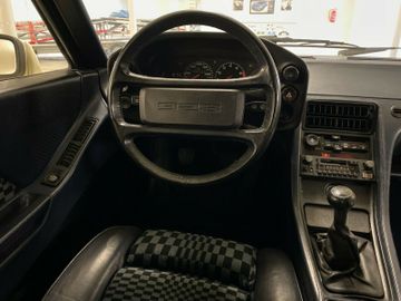 1981 Porsche 928 照片 9