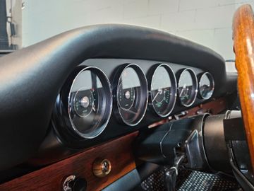 1966 Porsche 911 URMODELL — миниатюра 15