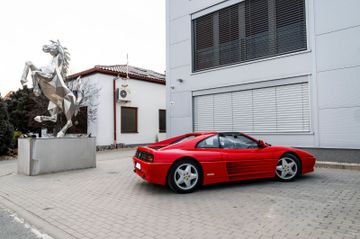 صورة مصغرة 24 لـ 1993 Ferrari 348