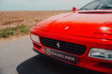 صورة 10 لـ 1995 Ferrari 512