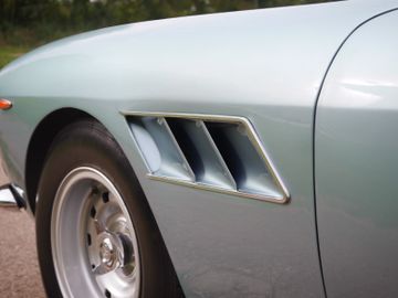 1967 Ferrari 330 — миниатюра 20