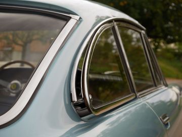 1967 Ferrari 330 — миниатюра 25