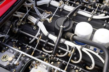 صورة مصغرة 23 لـ 1974 Ferrari 365