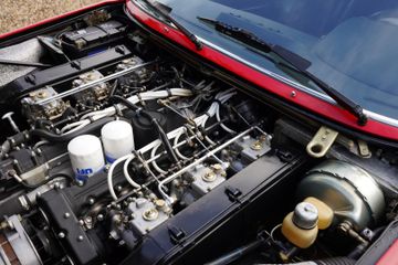 صورة مصغرة 17 لـ 1974 Ferrari 365