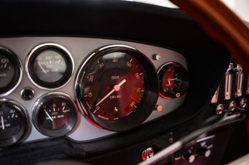 صورة مصغرة 18 لـ 1970 Ferrari 365