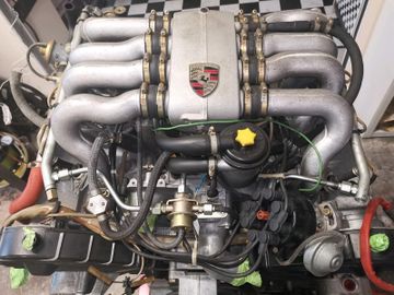 صورة مصغرة 11 لـ 1982 Porsche CAYENNE