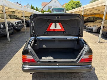 صورة 9 لـ 1993 Mercedes-BENZ 300