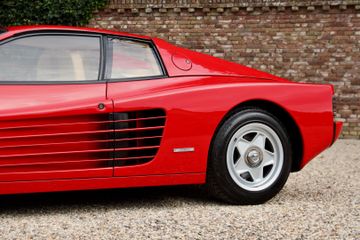 صورة مصغرة 17 لـ 1987 Ferrari TESTAROSSA