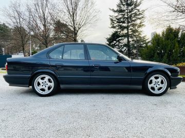 1992 BMW 530 photo 3
