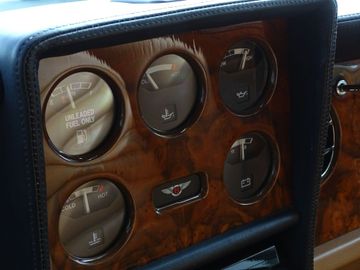 1993 Bentley CONTINENTAL — миниатюра 18