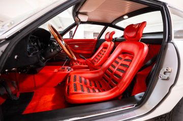 صورة مصغرة 24 لـ 1970 Ferrari 365