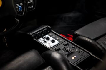 صورة مصغرة 12 لـ 1998 Ferrari F355