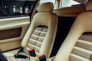1982 Ferrari 512 照片 8
