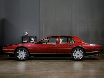 1987 Aston Martin LAGONDA 照片 4