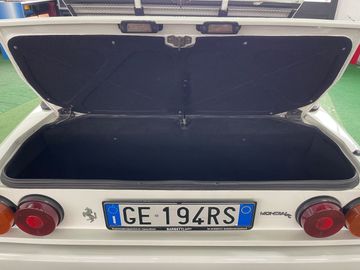 1990 Ferrari MONDIAL — миниатюра 14