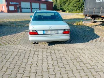 1988 Mercedes-BENZ 300 — фото 5