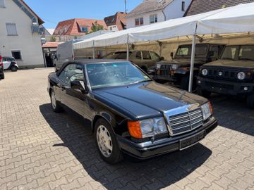 صورة 1 لـ 1993 Mercedes-BENZ 300