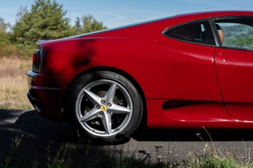صورة مصغرة 21 لـ 1999 Ferrari 360
