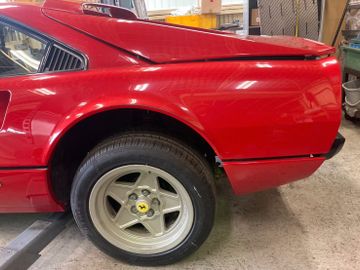 1983 Ferrari 308 缩略图 4