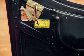 صورة مصغرة 16 لـ 1992 Ferrari 512