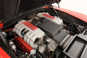 1985 Ferrari TESTAROSSA — миниатюра 20