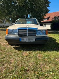 صورة 2 لـ 1989 Mercedes-BENZ 300