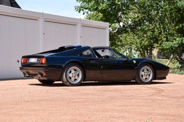 1989 Ferrari 328 照片 5