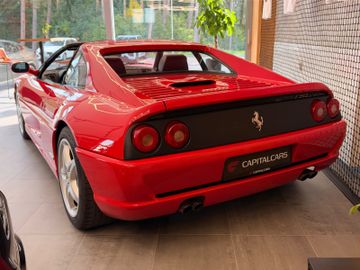 صورة 4 لـ 1995 Ferrari F355