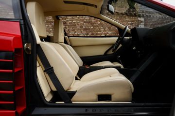 صورة مصغرة 47 لـ 1987 Ferrari TESTAROSSA