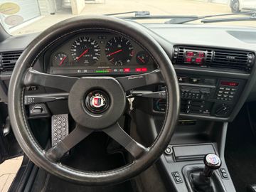 صورة مصغرة 11 لـ 1986 Alpina B6
