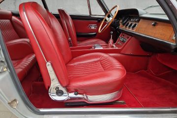 1966 Ferrari 330 缩略图 14