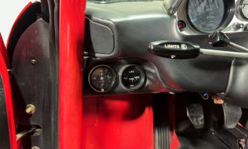 1977 Ferrari 308 照片 9