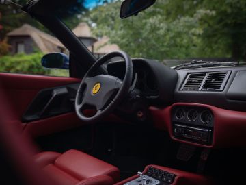 صورة مصغرة 7 لـ 1998 Ferrari F355