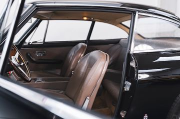 1965 Ferrari 330 — миниатюра 32