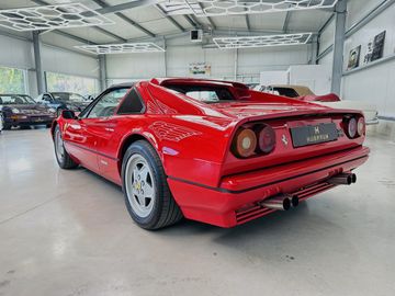 1989 Ferrari 328 照片 6