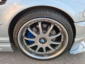 2000 BMW 330 照片 8